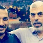 Der Journalist Ibrahim Al-Madhoun mit Hamas-Führer Yahya Sinwar