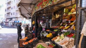 Immer mehr Syrer müssen sich beim Kauf von Lebensmitteln einschränken