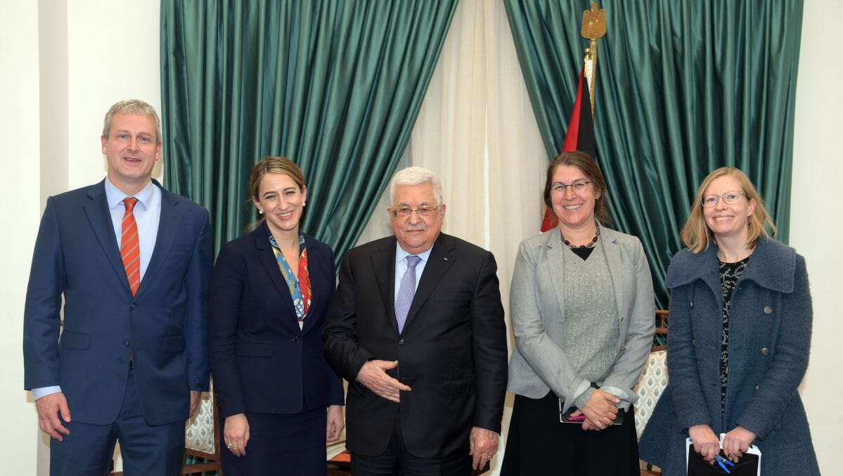 PA-Präsident Mahmud Abbas trifft die stellvertretende US-Außenministerin Barbara Leaf