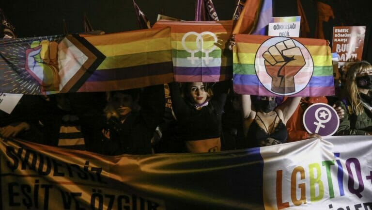 Demosntration für LGBTIQ-Rechte in der Türkei