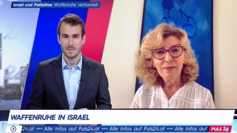 Yvette Schwerdt im Interview über die Waffenruhe in Gaza. (Quelle: Screenshot/Puls 24)