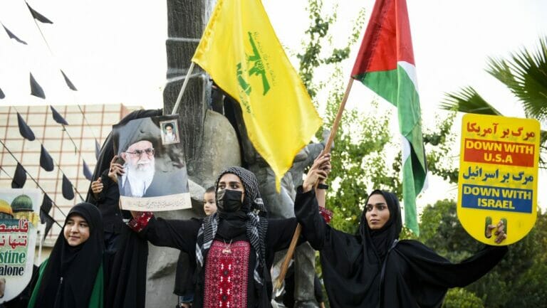 Hinter den Drohungen der Hisbollah steht der Iran
