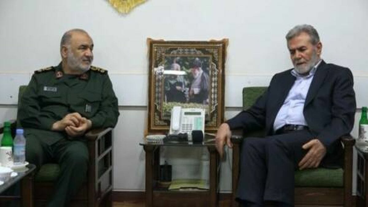 Treffen zwischen PIJ-Generalsekretär al-Nakhalah und dem Führer der iranischen Revolutionsgarden Hossein Salami in Teheran