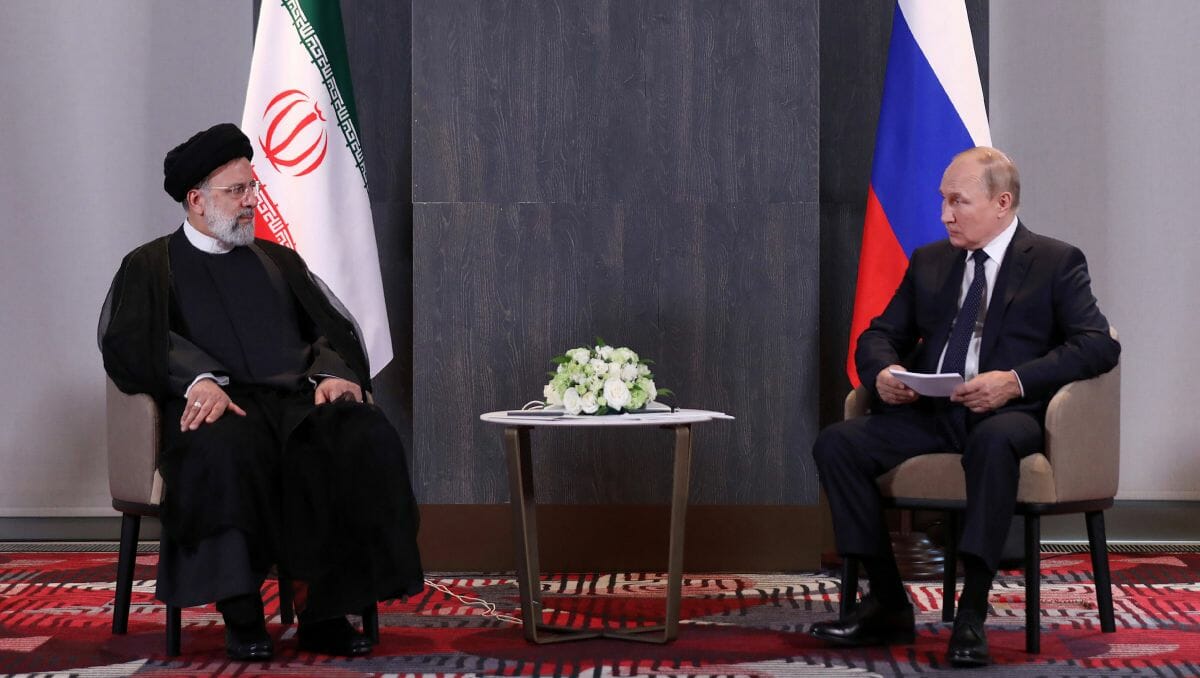 Treffen von Raisi und Putin bim Gipfel Shanghaier Organisation für Zusammenarbeit in Usbekistan