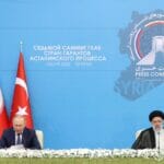 Russlands Präsident Putin und Irans Präsident Raisi auf einer Syrien-Konferenz
