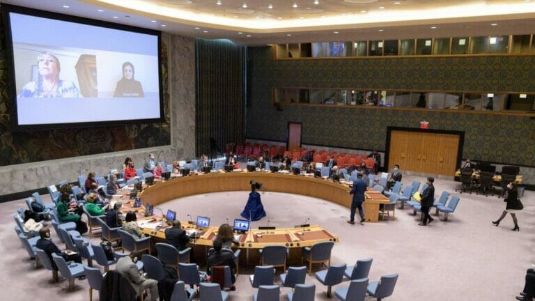 Die UN-Hochkommissarin für Menschenrechte Michelle Bachelet spricht während einer offenen Debatte des Sicherheitsrates über Frauen, Frieden und Sicherheit im UN-Hauptquartier in New York
