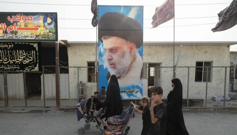 Der Anführer der antiiranischen schiitischen Bewegung im Irak Muqtada al-Sadr