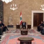 Der libanesische Präsident Michel Aoun trifft sich mit Parlamentariern, nachdem er die Einigung mit Israel über ein Seegrenzenabkommen verkündet hat