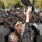 Protestierende Studentinnen in der iranischen Stadt Isfahan
