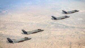 Israelische und US-Kampfjets F-35 bei einem gemeinsamen Manöver