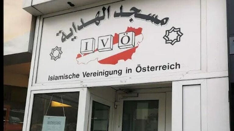Die Islamische Vereinigung Österreich (IVÖ)