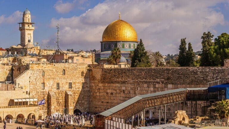 Der Tempelberg mit der Klagemauer in Jerusalem