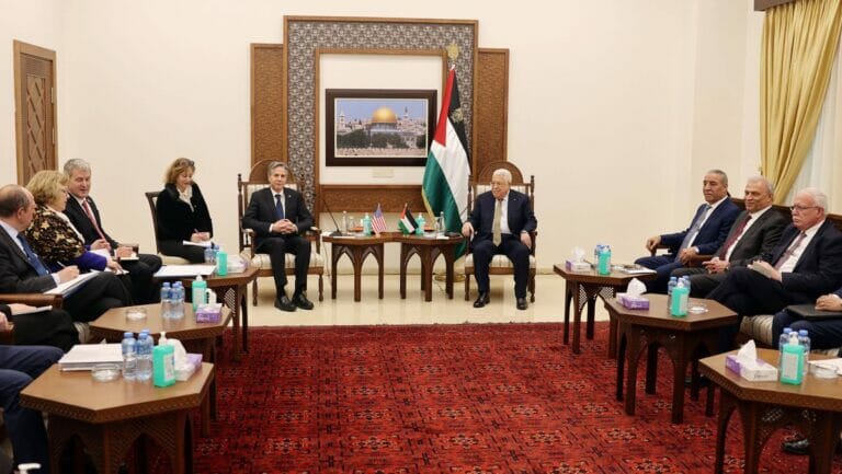 US-Außenminister Antony Blinken zu Gast bei Mahmud Abbas in Ramallah