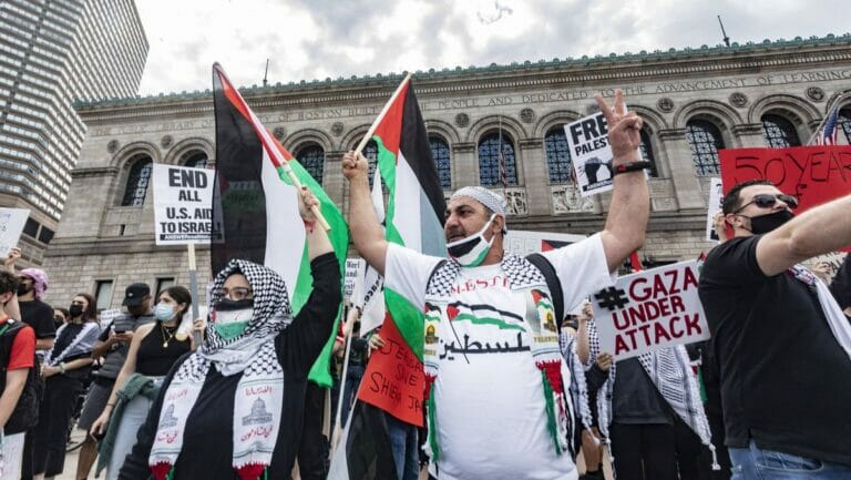Demonstration der antisemitischen BDS-Bewegung in Boston