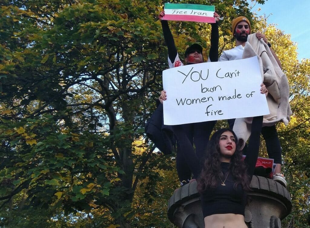 Die feministische Revolution im Iran schreitet voran