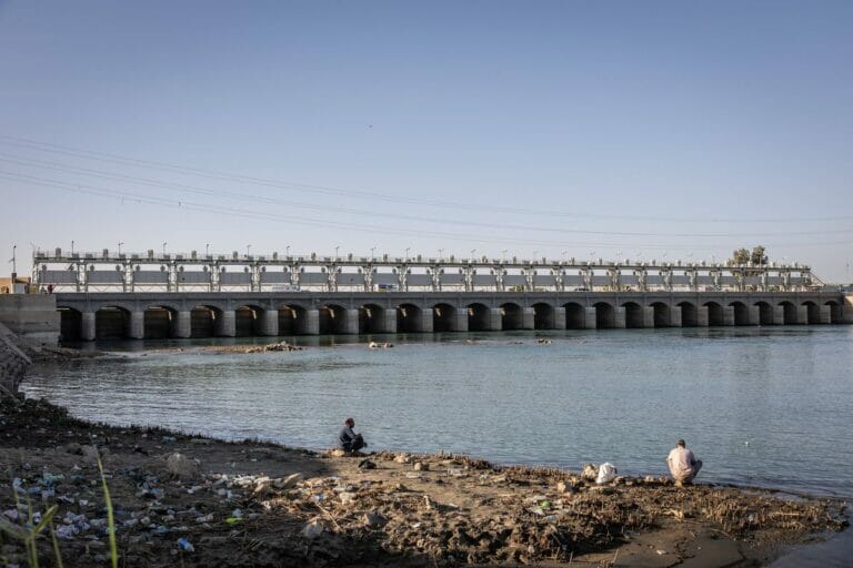 Neben dem Klimawandel machen vor allem die vielen Dämme den beiden größten Flüssen im Irak zu schaffen