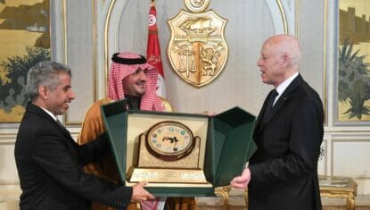 Tunesien Präsident Saied erhält Auszeichnung des Rats der arabischen Innenminister