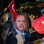 Erdogan-Anhänger in Ankara feiern dessen Wiederwahl zum Präsidenten