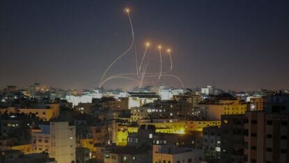 Israels Abwehrsystem Iron Dome im Einsatz gegen den jüngsten Raketenbeschuss aus Gaza