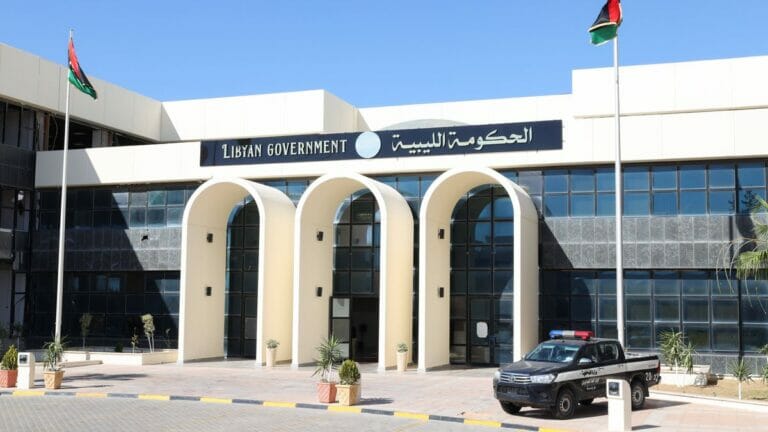 Das Hauptquartier der Regierung des suspendierten Premierministers Fathi Bashaghas in Sirte im Osten Libyens