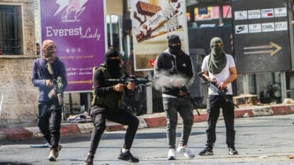 Terror-Hochburg: Bewaffnete Palästinenser feuern auf israelische Soldaten Dschenin