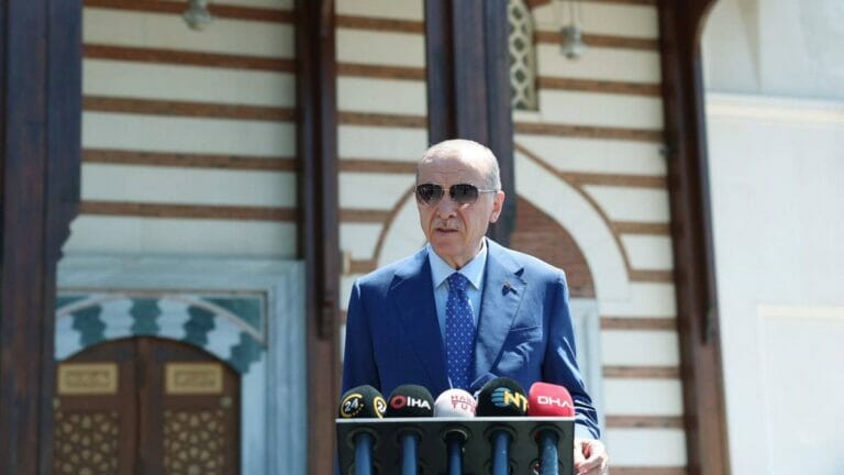 Angriff auf Opposition: Erdogan hat Wahlkampf für Kommunalwahlen 2024 eröffnet