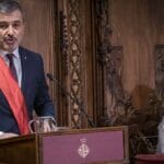 Barcelonas Bürgermeister Jaume Collboni mit seiner Vorgängerin Ada Colau
