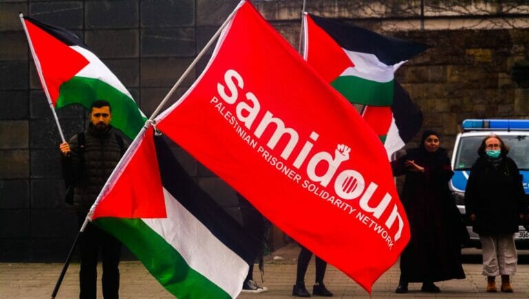 Neben der Hamas soll auch die PFLP-Vorfeldorganisation Samidoun in Deutschland verboten werden