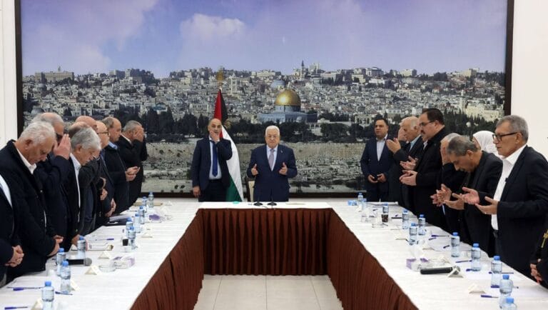 Mahmud Abbas bei einem Treffen der palästinensischen Führung in Ramallah
