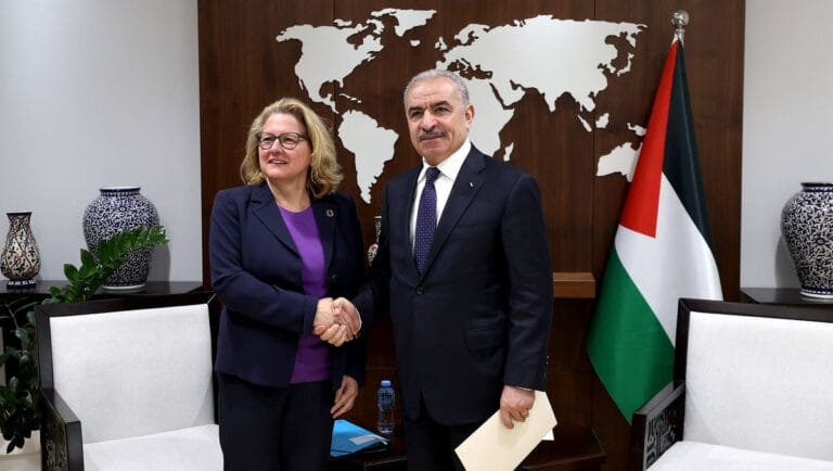 Deutsche Entwicklungsministerin Schulze mit Premier der Palästinensischen Autonomiebehörde Shtayyeh