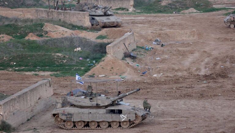 Israelische Panzer an der Grenze zum Gazastreifen