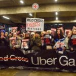 Protest in London gegen Untätigkeit des Roten Kreuzes nach dem Terrorangriff und der Geiselnahme der Hamas