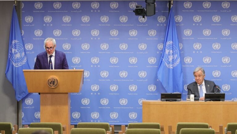 Wollen von Terror-Tunneln nichts gewusst haben: UN-Generalsekretär Guterres und sein Sprecher Stephane Dujarric