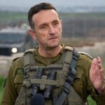 Der israelische Generalstabschef, Herzi Halevi, kündigt Untersuchung der IDF-Reaktion auf Hamas-Massaker an