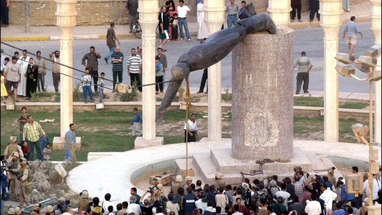 Berühmte Aufnahme vom Sturz der Saddam-Hussein-Staue in Bagdad