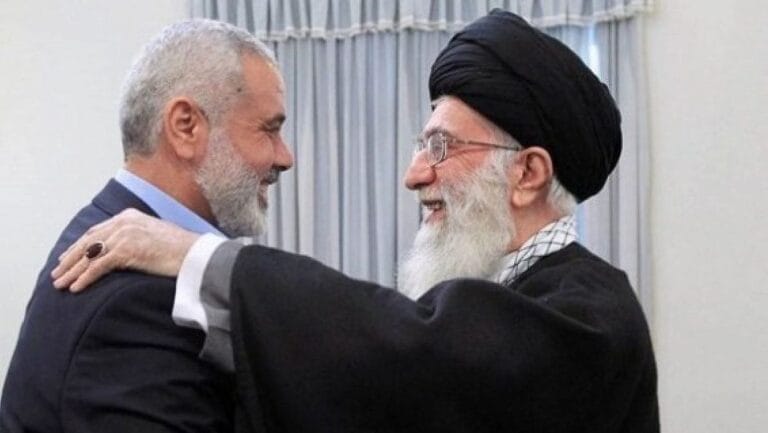 Hamas-Führer Ismail Haniyeh und der Oberste Führer das Iran, Ayatollah Ali Khamenei