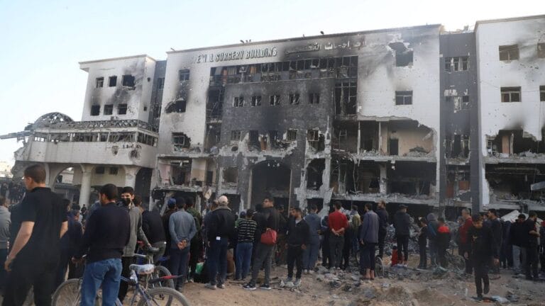 Erbitterte Kämpfe: die Hamas verbarrikadierte sich in Al Shifa und beschoss das Krankenhaus mit Mörsergranaten